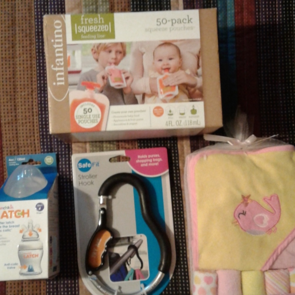 Baby shower gift set
